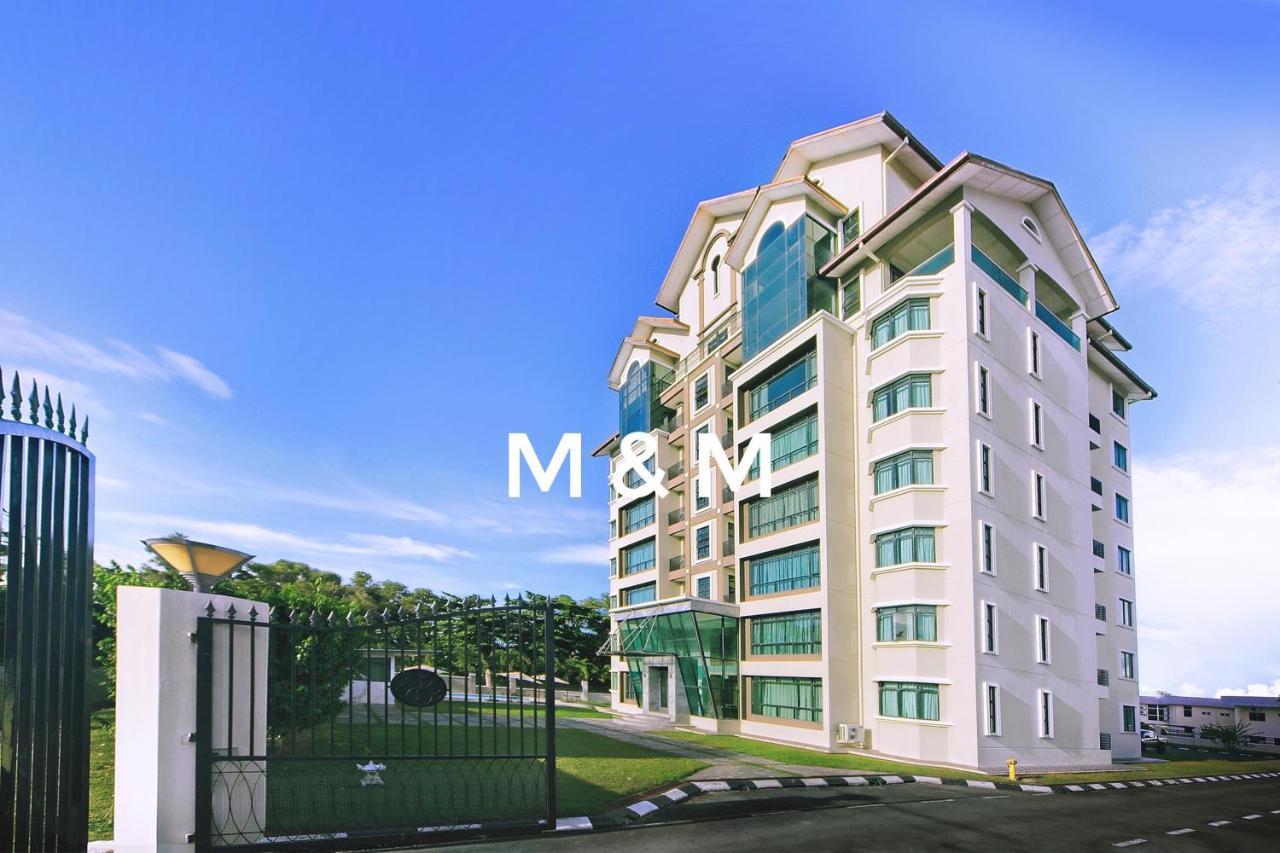 Aa Residen Luxury Condo Homestay 18Mins Walk Tanjung Aru Beach & Golf Course, Not Beach Side Resort Kota Kinabalu Esterno foto