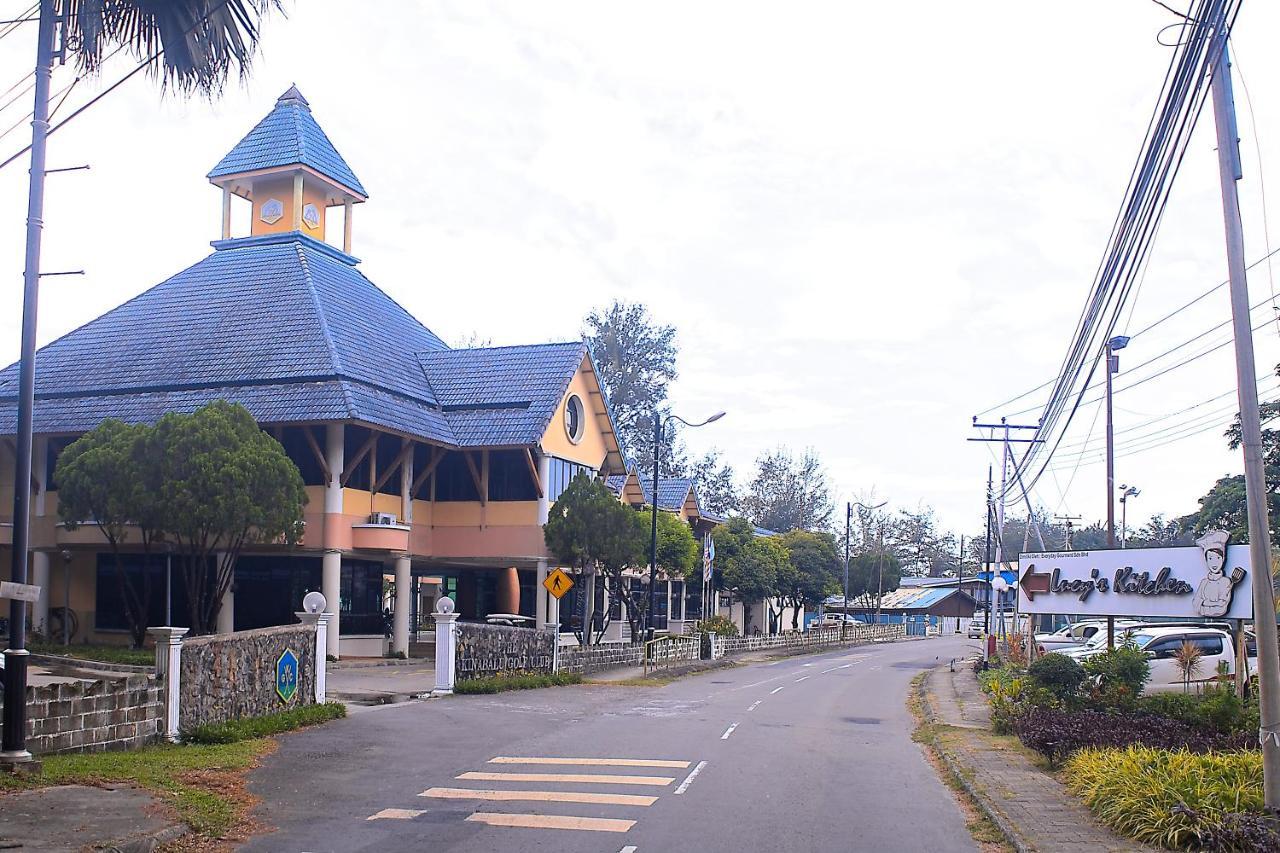 Aa Residen Luxury Condo Homestay 18Mins Walk Tanjung Aru Beach & Golf Course, Not Beach Side Resort Kota Kinabalu Esterno foto