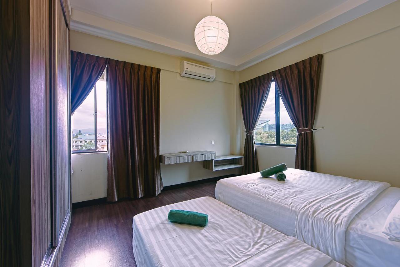 Aa Residen Luxury Condo Homestay 18Mins Walk Tanjung Aru Beach & Golf Course, Not Beach Side Resort Kota Kinabalu Esterno foto