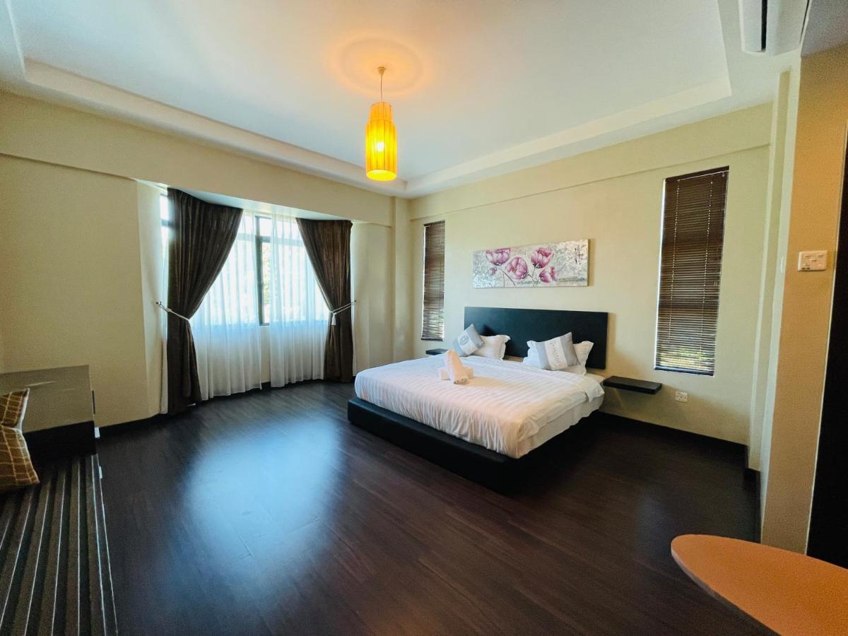 Aa Residen Luxury Condo Homestay 18Mins Walk Tanjung Aru Beach & Golf Course, Not Beach Side Resort Kota Kinabalu Esterno foto