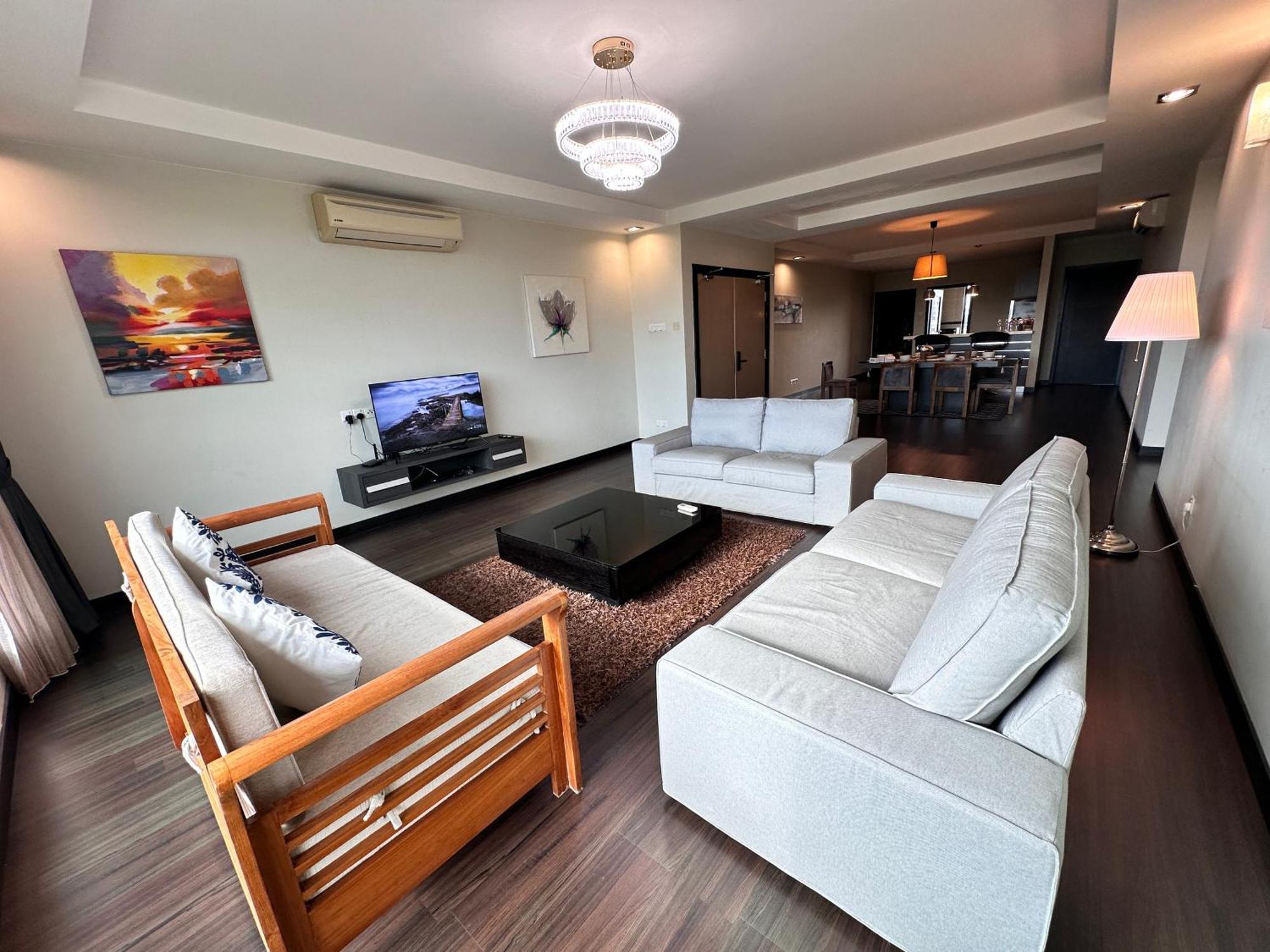 Aa Residen Luxury Condo Homestay 18Mins Walk Tanjung Aru Beach & Golf Course, Not Beach Side Resort Kota Kinabalu Esterno foto
