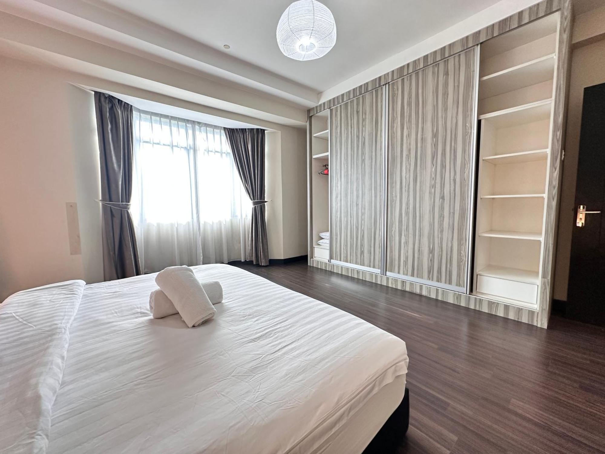 Aa Residen Luxury Condo Homestay 18Mins Walk Tanjung Aru Beach & Golf Course, Not Beach Side Resort Kota Kinabalu Esterno foto