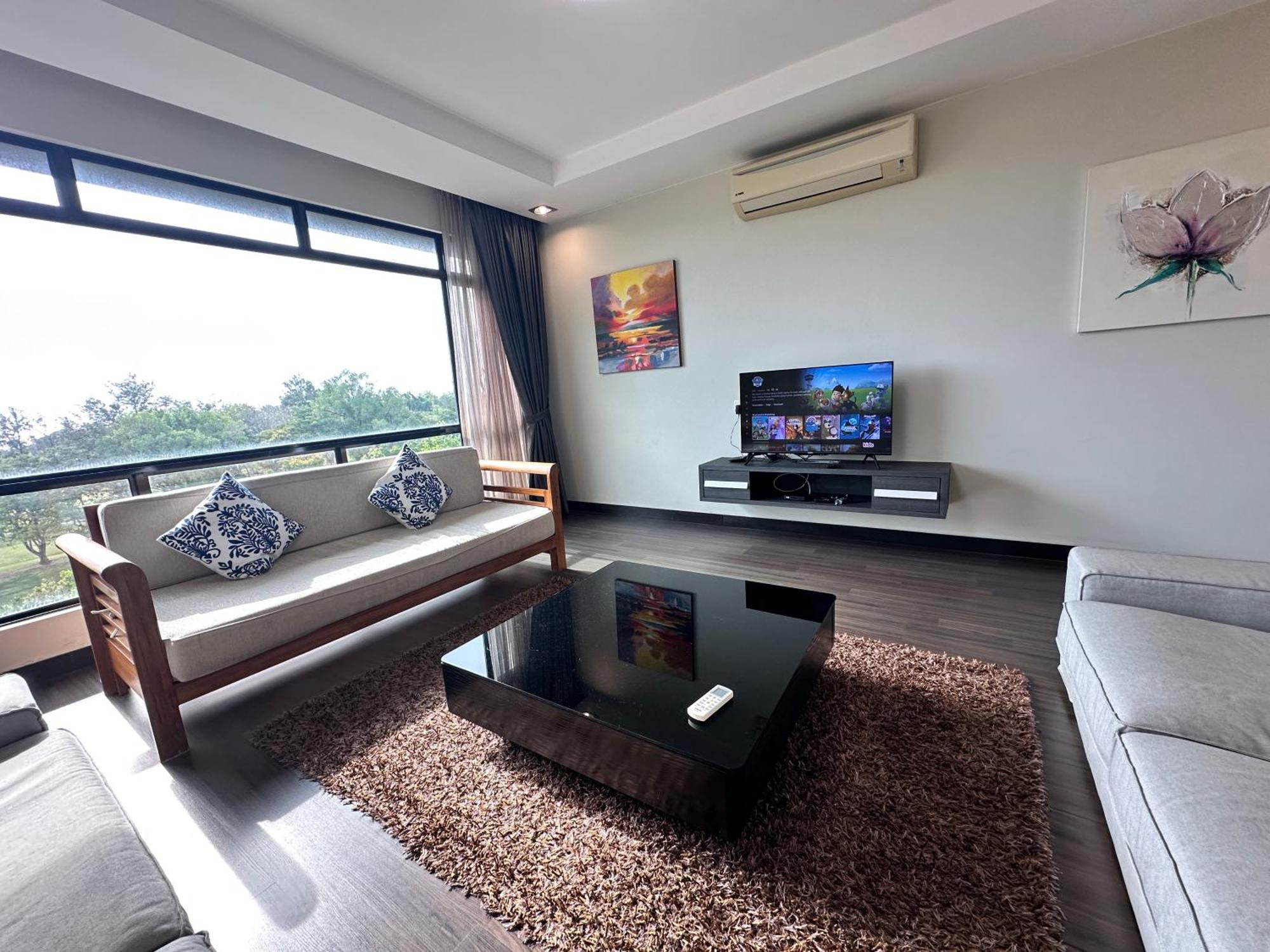 Aa Residen Luxury Condo Homestay 18Mins Walk Tanjung Aru Beach & Golf Course, Not Beach Side Resort Kota Kinabalu Esterno foto