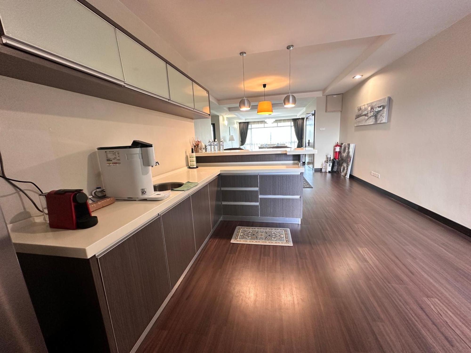 Aa Residen Luxury Condo Homestay 18Mins Walk Tanjung Aru Beach & Golf Course, Not Beach Side Resort Kota Kinabalu Esterno foto
