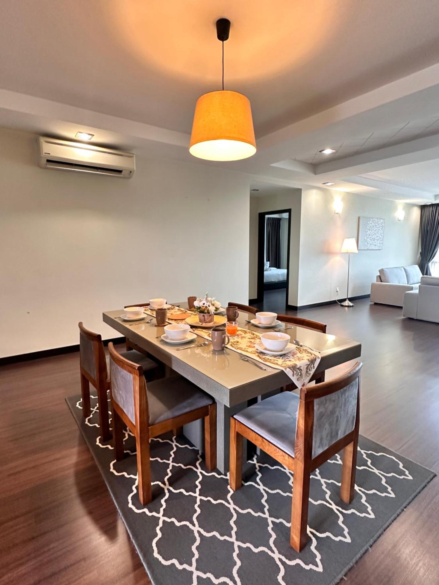 Aa Residen Luxury Condo Homestay 18Mins Walk Tanjung Aru Beach & Golf Course, Not Beach Side Resort Kota Kinabalu Esterno foto
